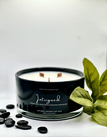Intrigued “3 wick” candle